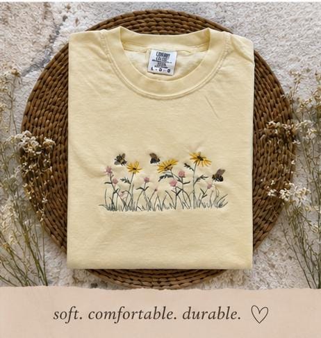 Summer Floral Embroidered Bee Pullover T-shirt